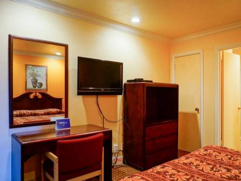 Budget Inn Redwood City (Adults Only) Dış mekan fotoğraf