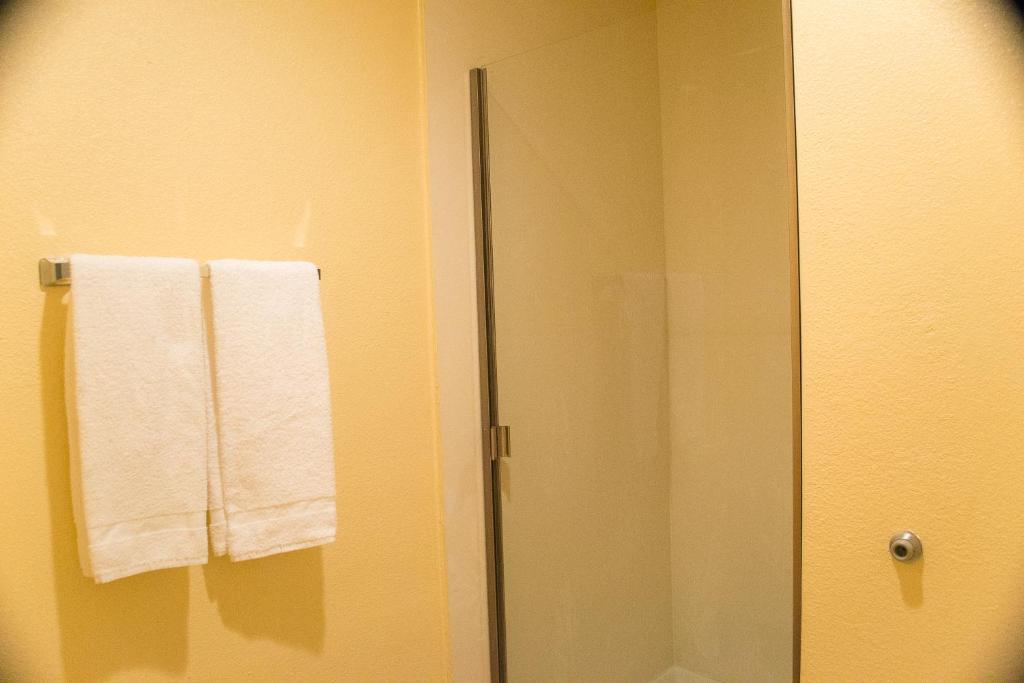 Budget Inn Redwood City (Adults Only) Oda fotoğraf